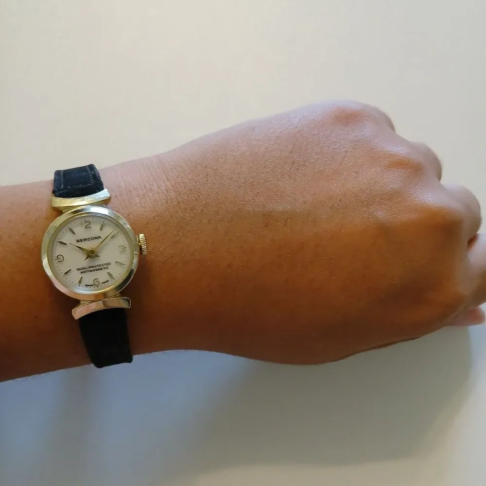 Parts/Repair VTG 1950s Bercona Antimagnetic Swiss Ladies Watch Manual Wind 21mm